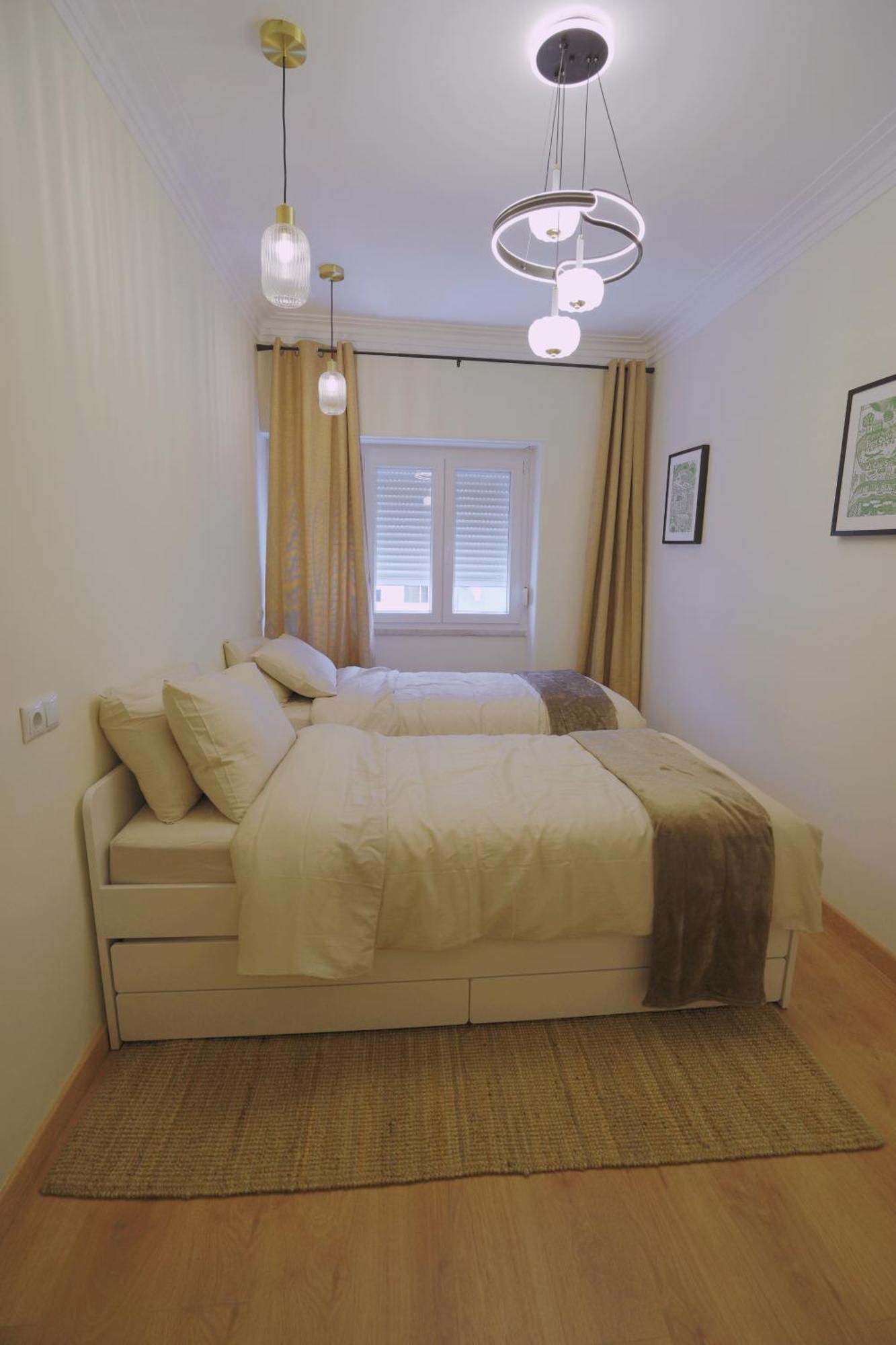 Charming 94d, Next To Metro * Lisbon